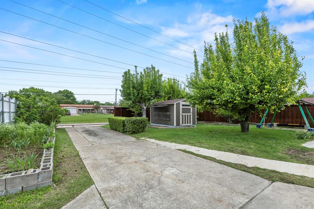 Meadowdale 05 - Residential