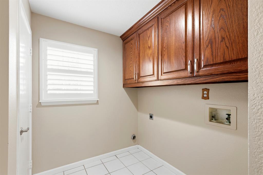 Meadowdale 05 - Residential