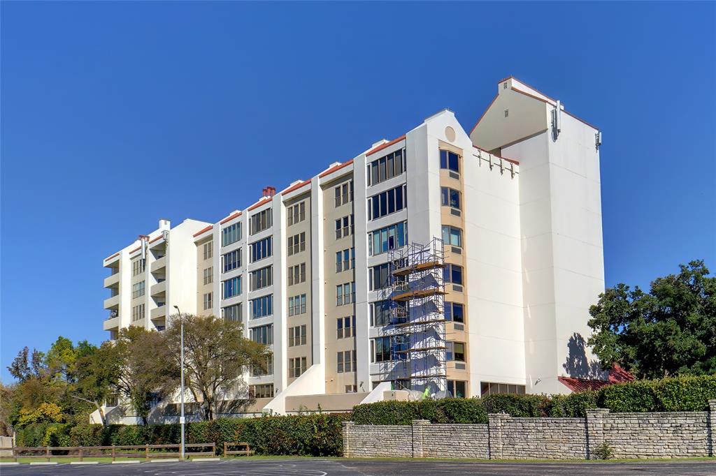 Reflection Bay Condo On Lake Arl - Residential