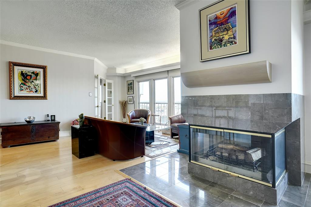 Reflection Bay Condo On Lake Arl - Residential