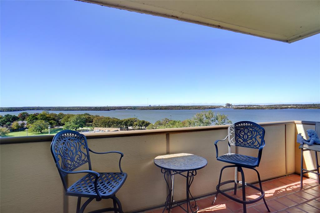 Reflection Bay Condo On Lake Arl - Residential
