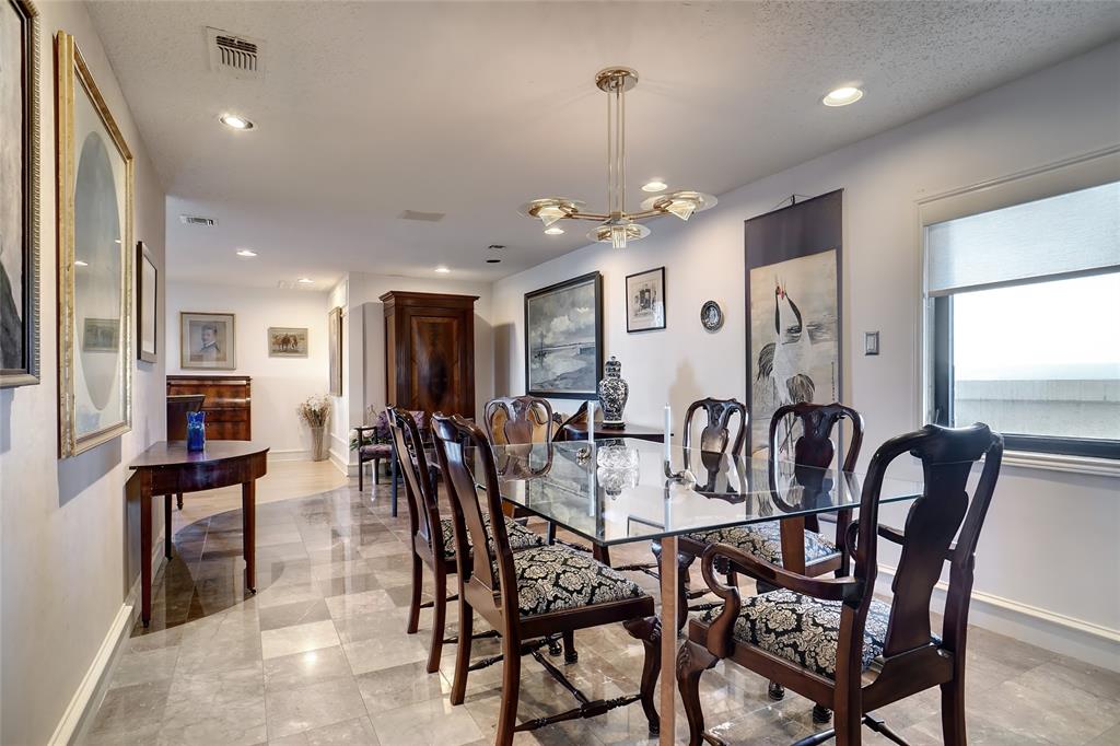 Reflection Bay Condo On Lake Arl - Residential
