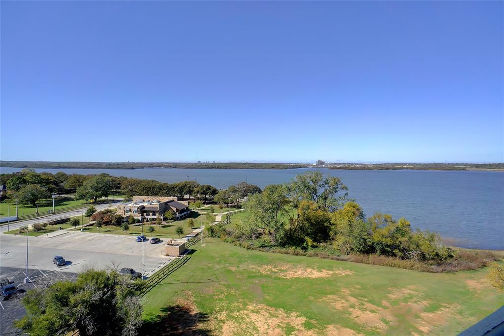Reflection Bay Condo On Lake Arl - Residential
