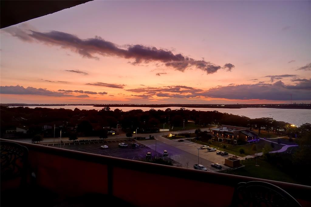Reflection Bay Condo On Lake Arl - Residential