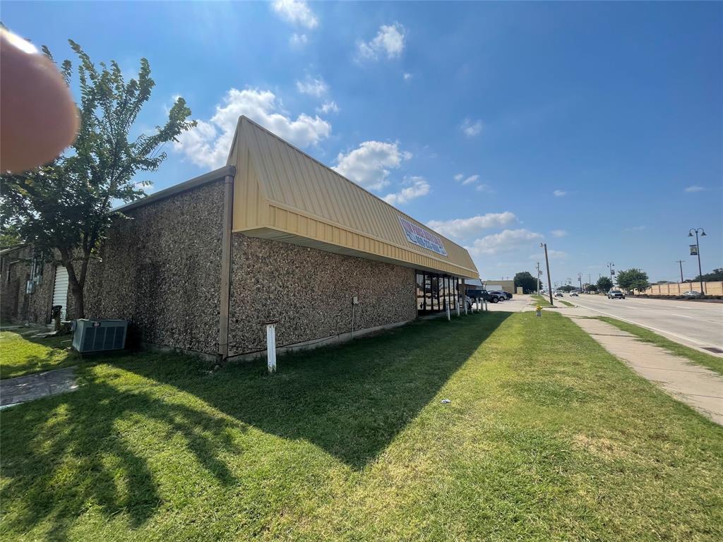 Garza Lake Estates - Commercial Sale