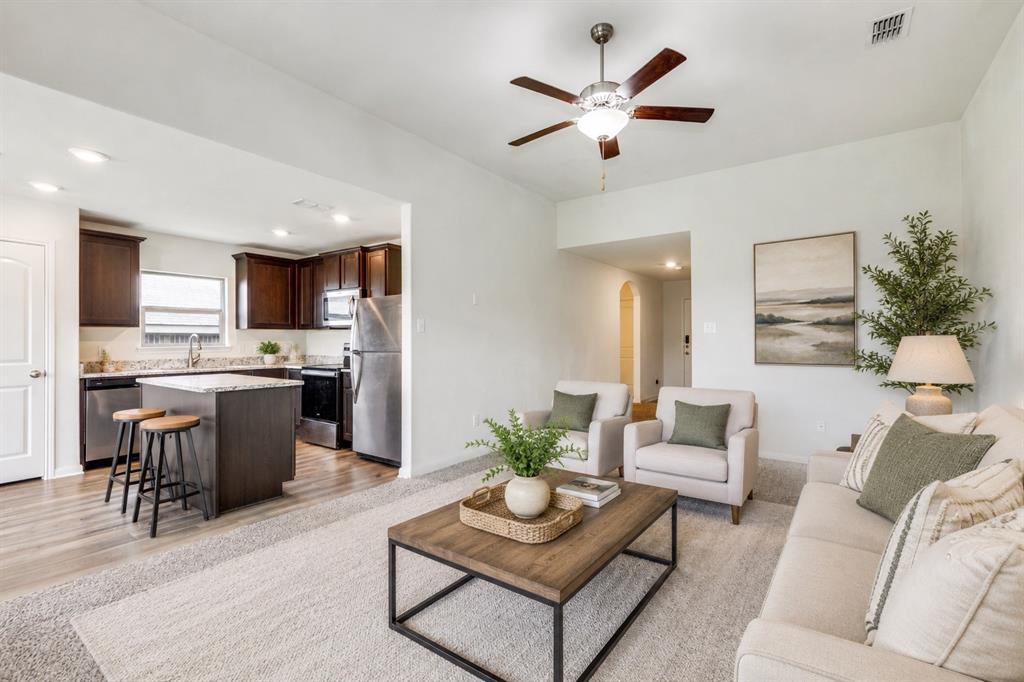 Chisholm Spgs Ph2 - Residential