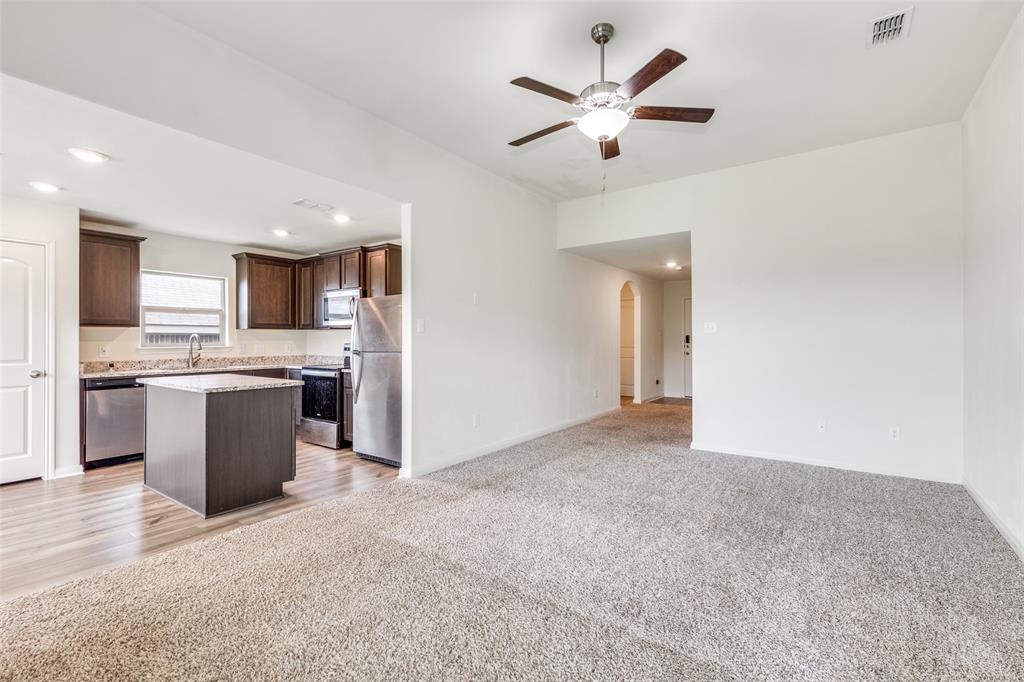 Chisholm Spgs Ph2 - Residential