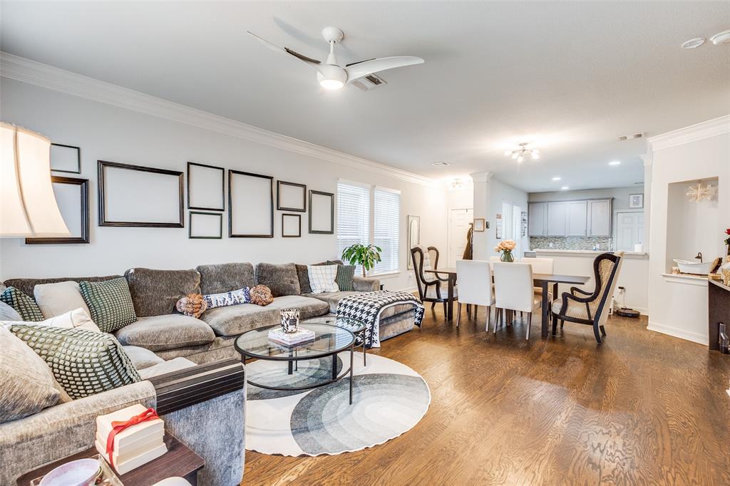Throckmorton Twnhm Add - Residential