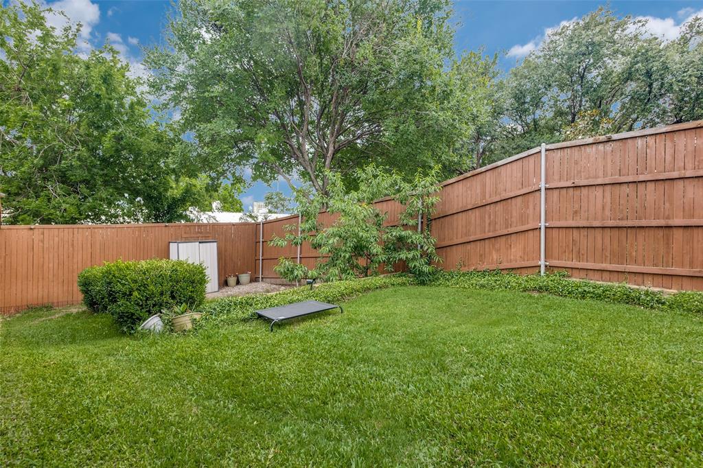 Throckmorton Twnhm Add - Residential