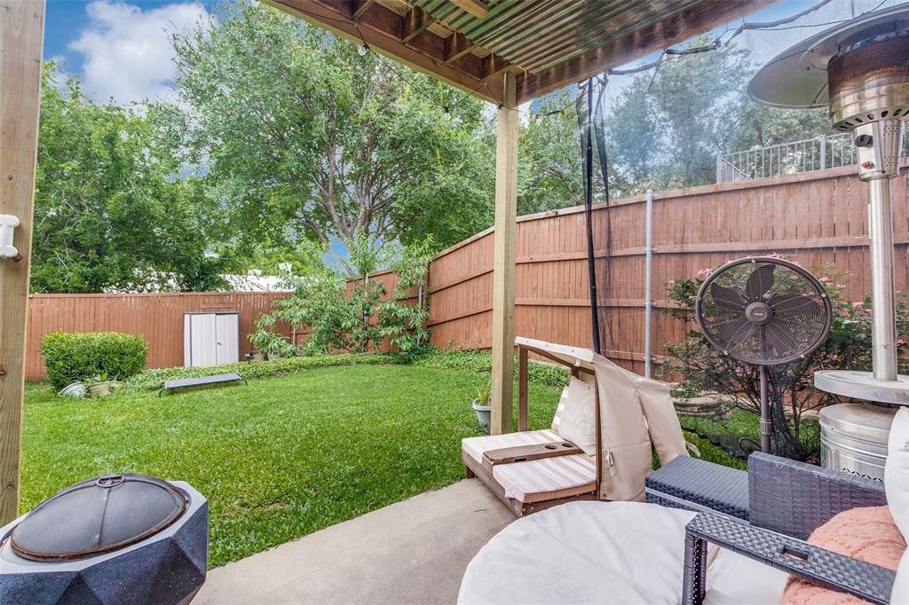 Throckmorton Twnhm Add - Residential