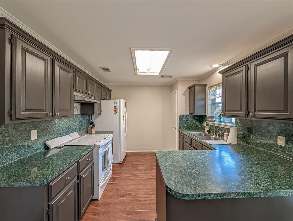 Lakeway Estates - Residential
