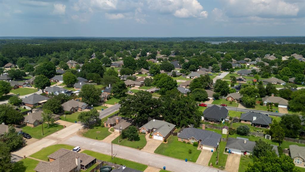 Lakeway Estates - Residential
