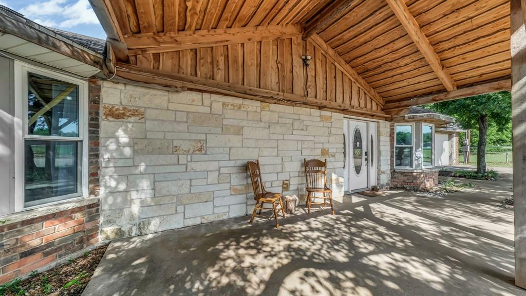 Oak Trail Plaza - Residential