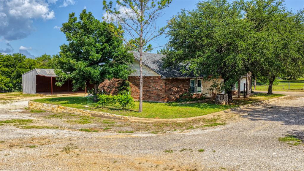 Oak Trail Plaza - Residential