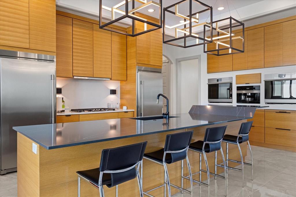 Canyon West - Residential