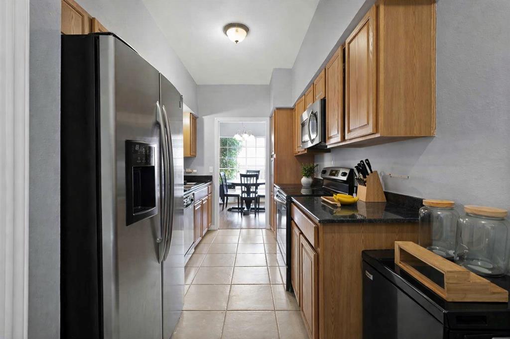 Lakeside Landing Twnhms - Residential