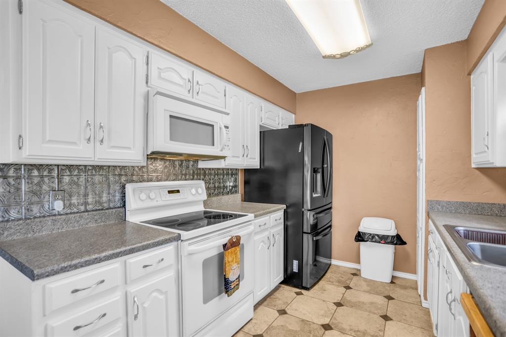 Meadowlands Add - Residential