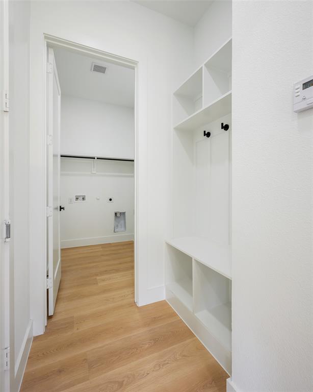 Ideal - Residential