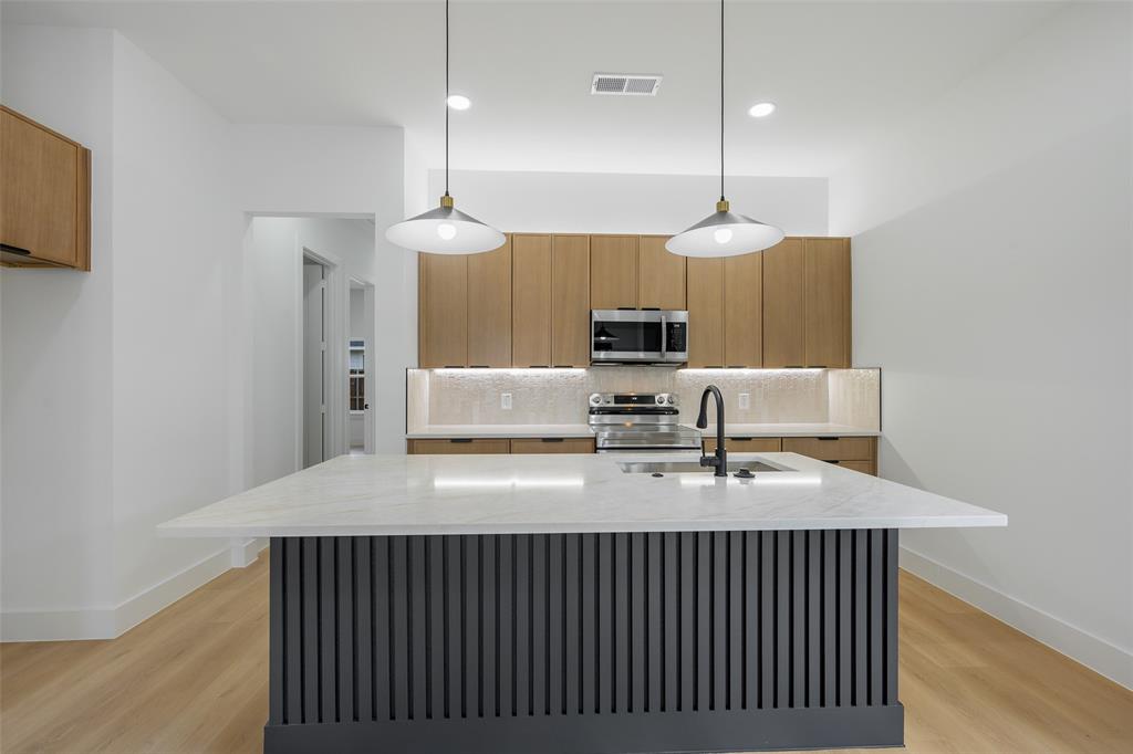 Ideal - Residential