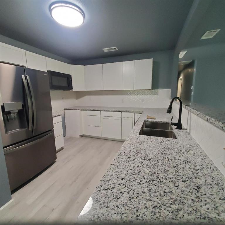 Lakewood Hills Sec 1 - Residential Lease