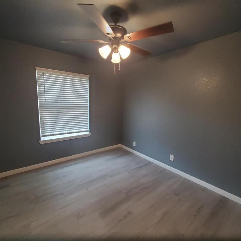 Lakewood Hills Sec 1 - Residential Lease