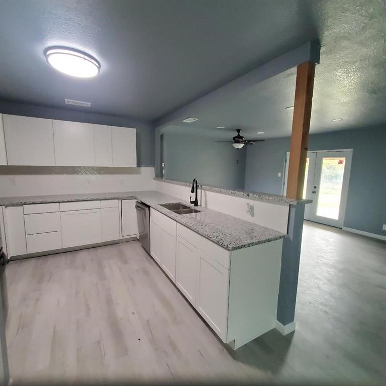 Lakewood Hills Sec 1 - Residential Lease
