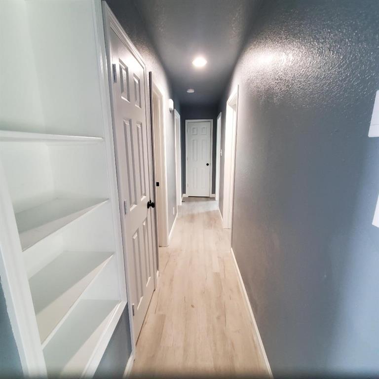 Lakewood Hills Sec 1 - Residential Lease