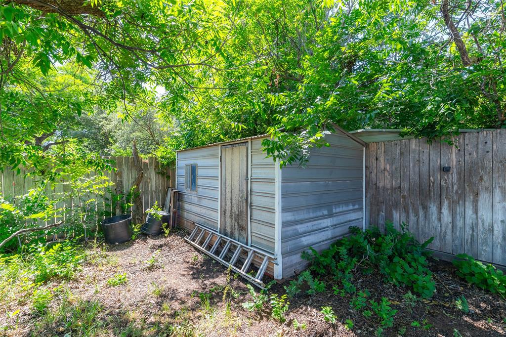 Elmwood West - Residential