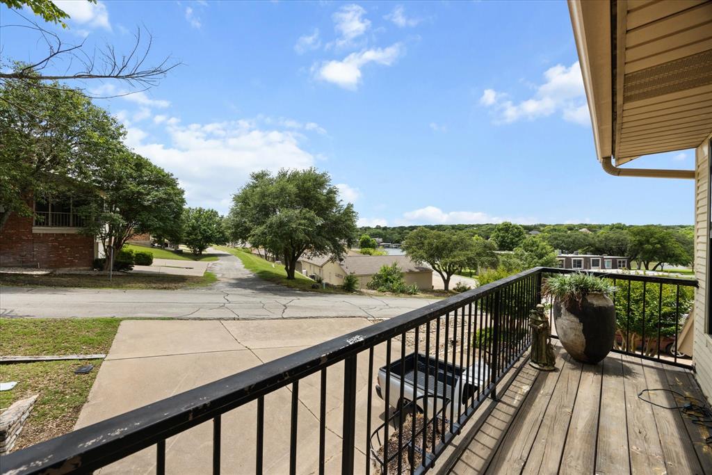 Lakeview Twnhse Estate - Residential