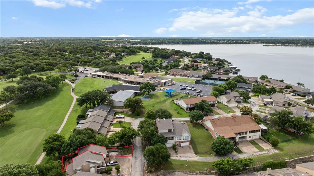 Lakeview Twnhse Estate - Residential