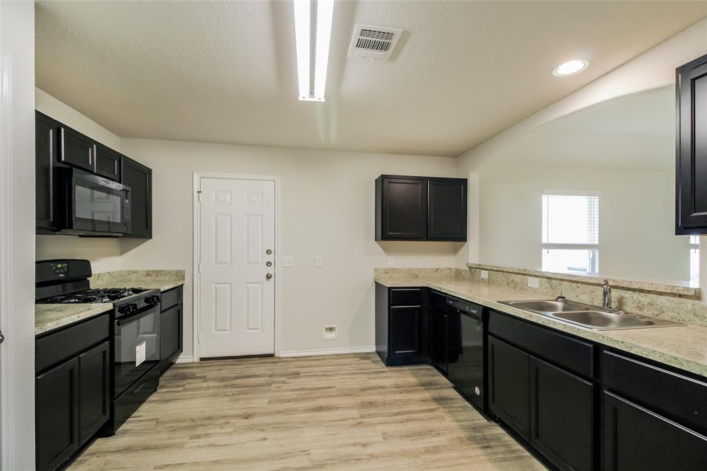 Christian Meadows - Residential Lease