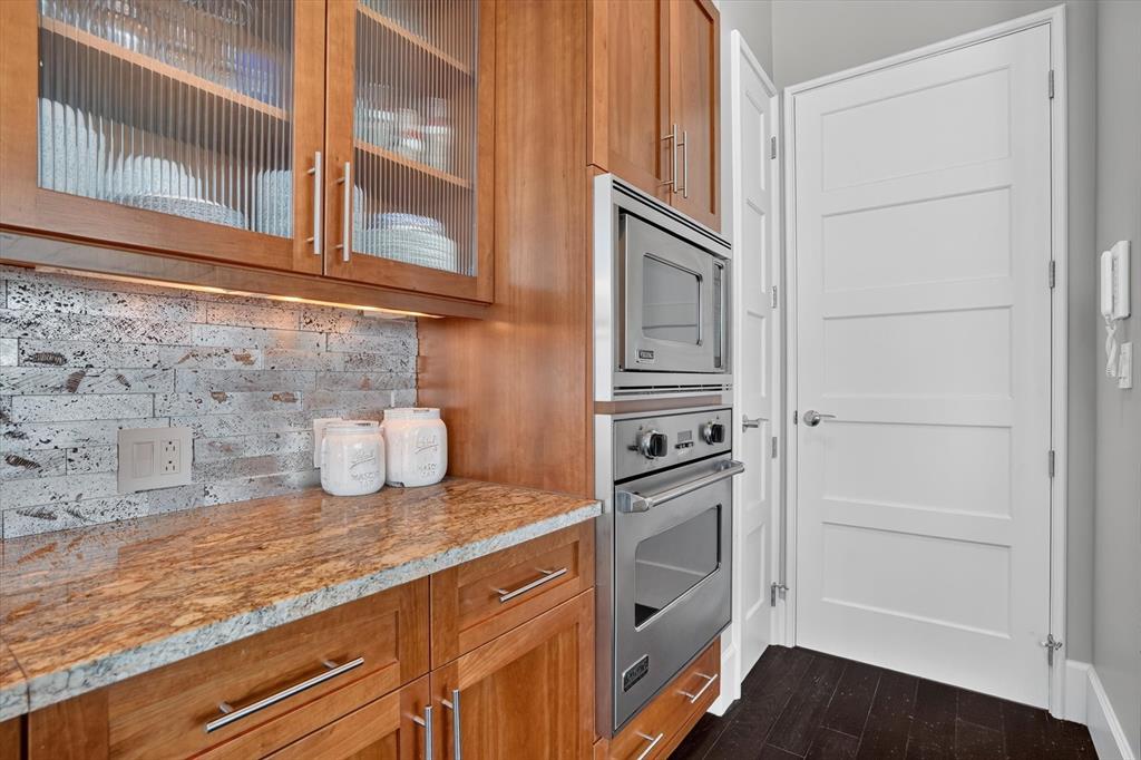 1301 Throckmorton Residences - Residential