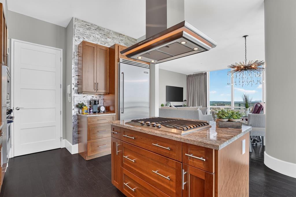1301 Throckmorton Residences - Residential