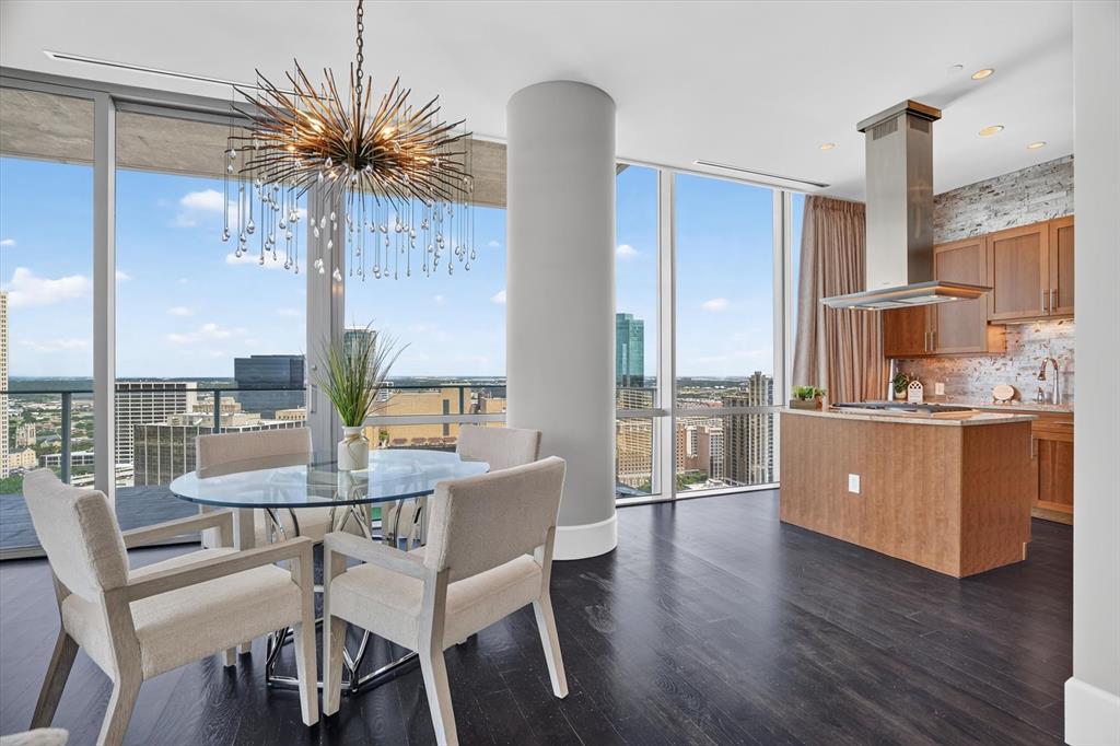 1301 Throckmorton Residences - Residential