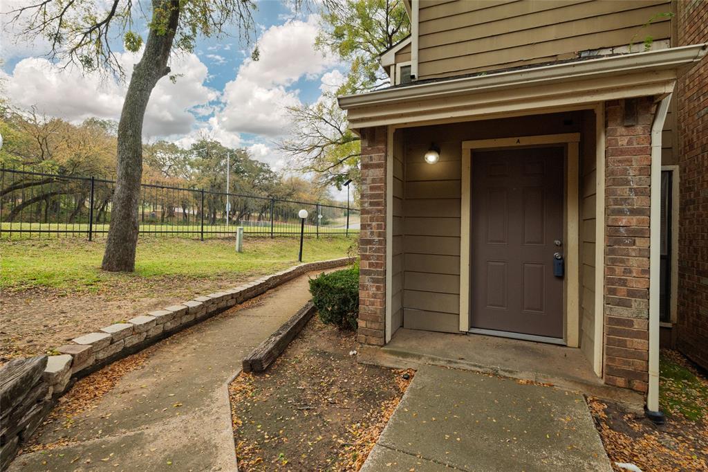 Willow Brook Condo - Residential