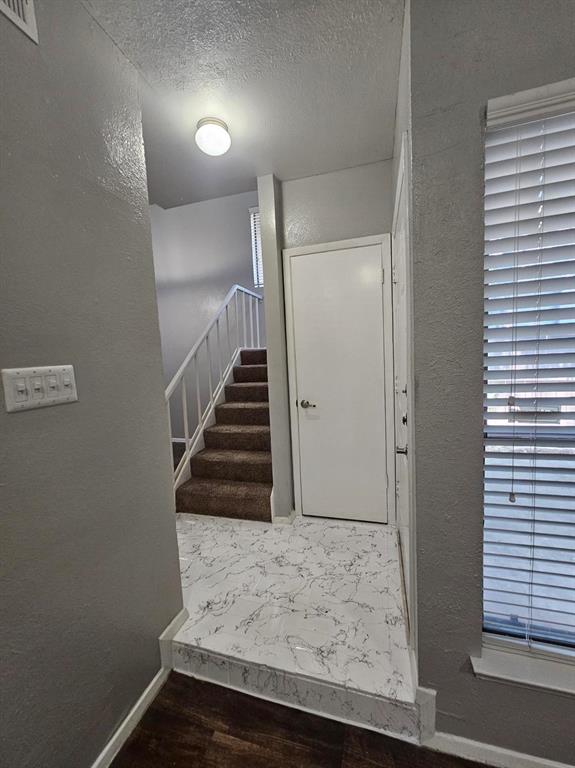 A 2 bedroom, 2.5 bathroom apartment that is available for rent. This apartment is located in a desirable neighborhood and is perfect for anyone looking for a comfortable and convenient place to call home.
This apartment features vinyl flooring, modern appliances, and a two-story layout. On the first floor, you will find the living room,  kitchen, and the half bath. Upstairs, you will find the bedroom, and bathroom. The bedroom is spacious and features plenty of natural light.
The kitchen is equipped with modern appliances and plenty of storage space. The bathroom is modern and features a shower-tub combo, perfect for relaxing after a long day.
The location of this apartment is ideal. It is close to restaurants, shopping centers, and entertainment venues. Plus, you can enjoy the convenience of being close to public transportation. Don’t wait – contact us today to schedule a viewing and make this apartment yours.