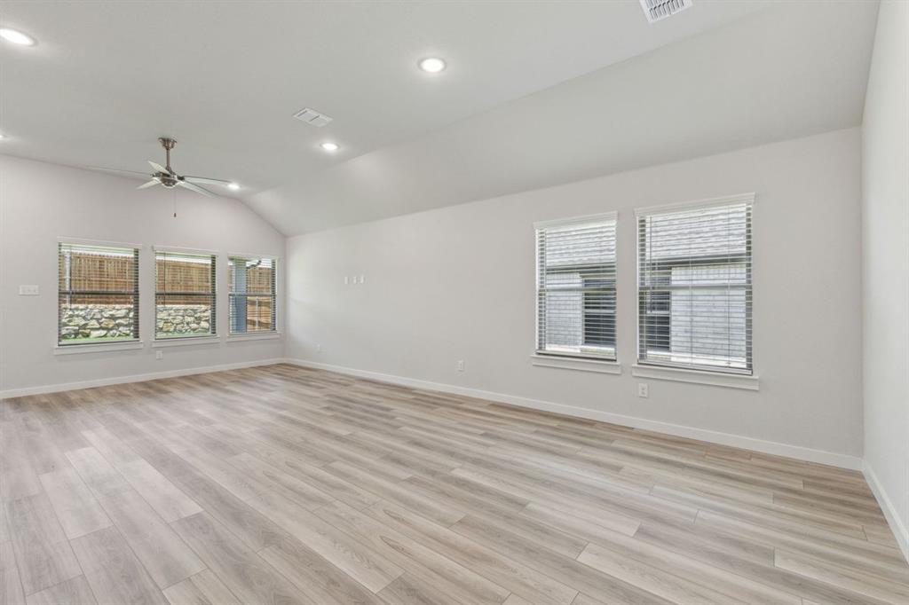 Elevon - Residential