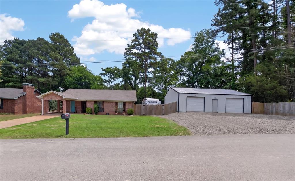 Pine Trail Shores - Residential