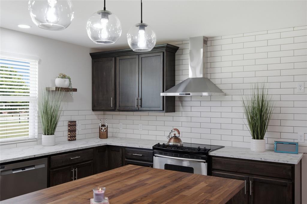 Francisco Surv Abs 266 - Residential