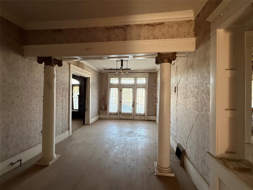 Lynch - Residential