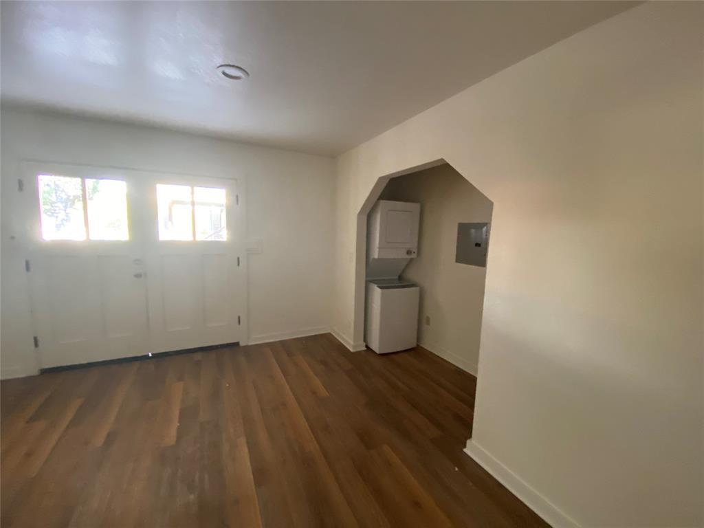 Lynch - Residential