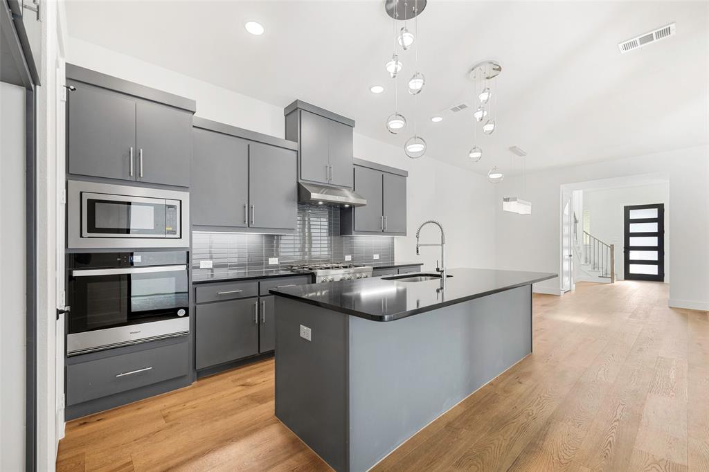 The Pinnacle at Craig Ranch - Residential