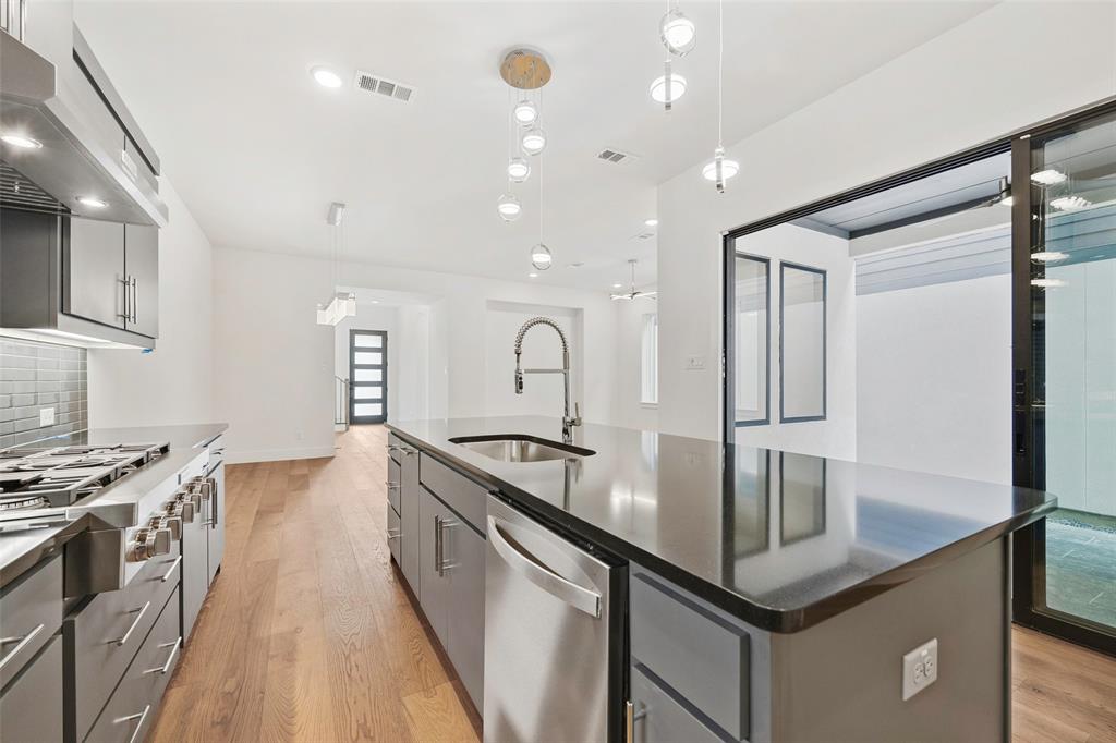 The Pinnacle at Craig Ranch - Residential