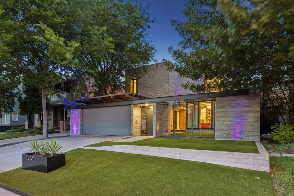 Ross Ave Annex - Residential