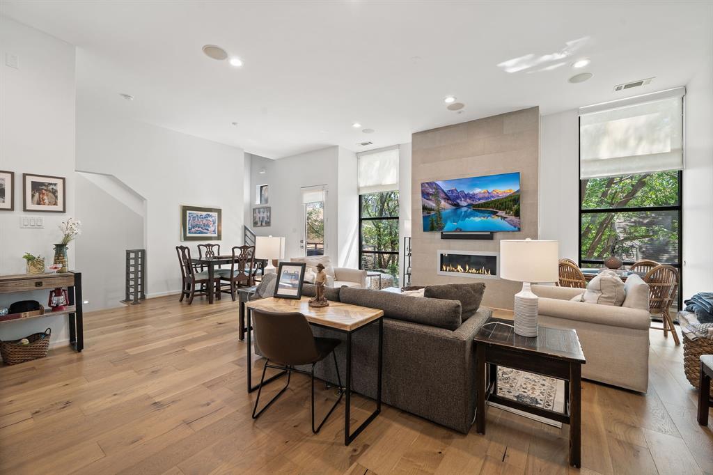 Levingston Place Condo - Residential