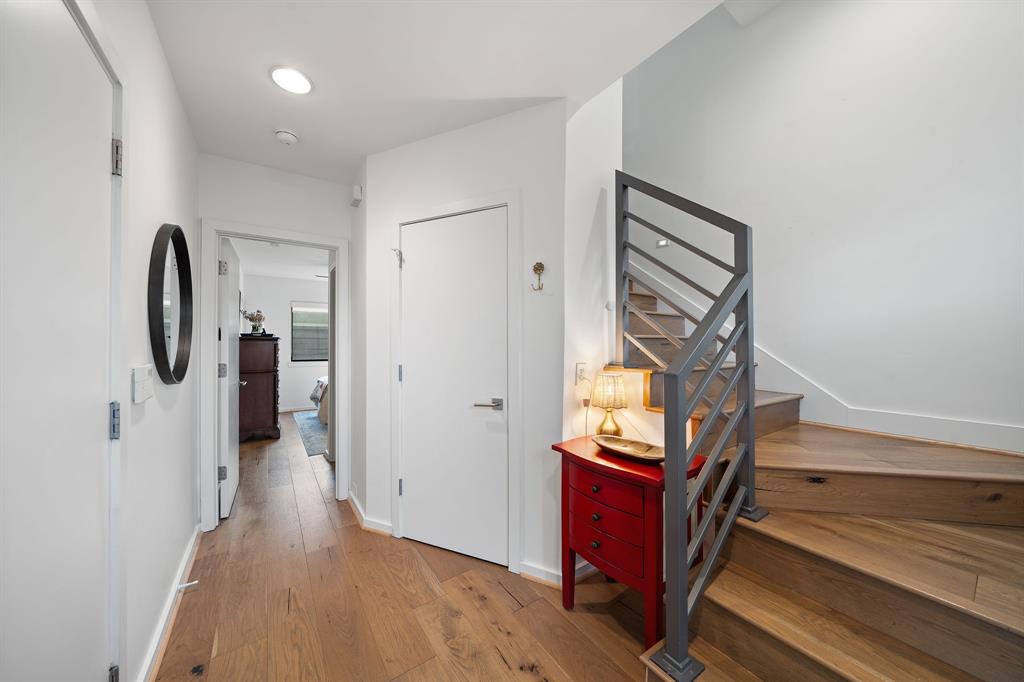 Levingston Place Condo - Residential