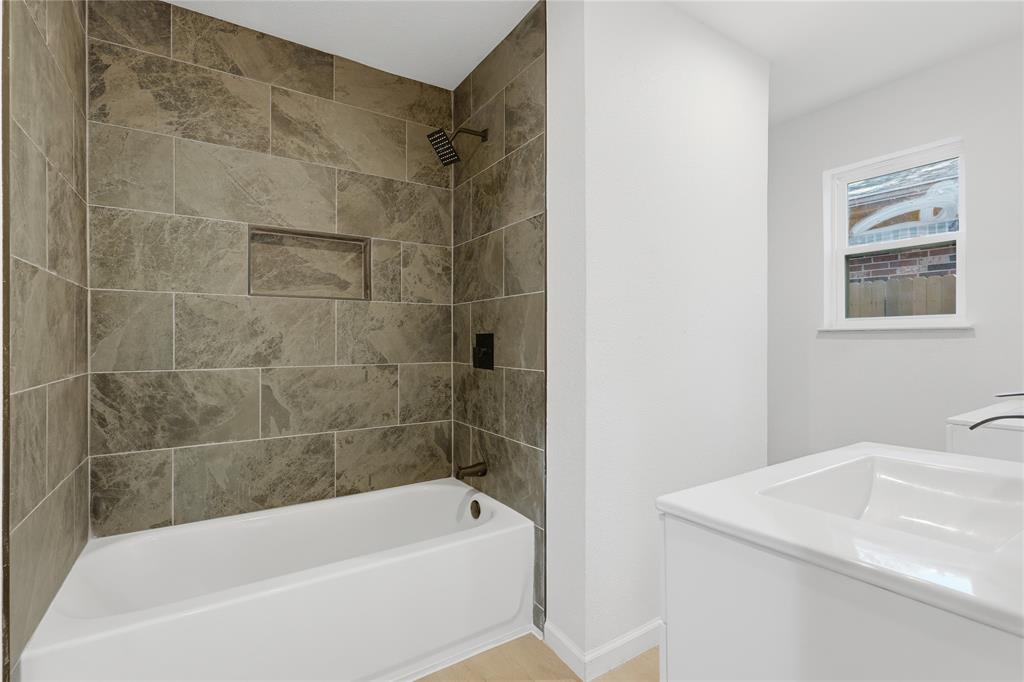 Lake Arl Highlands Add - Residential