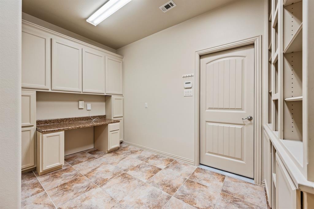 Villas Of Stone Glen Condos - Residential