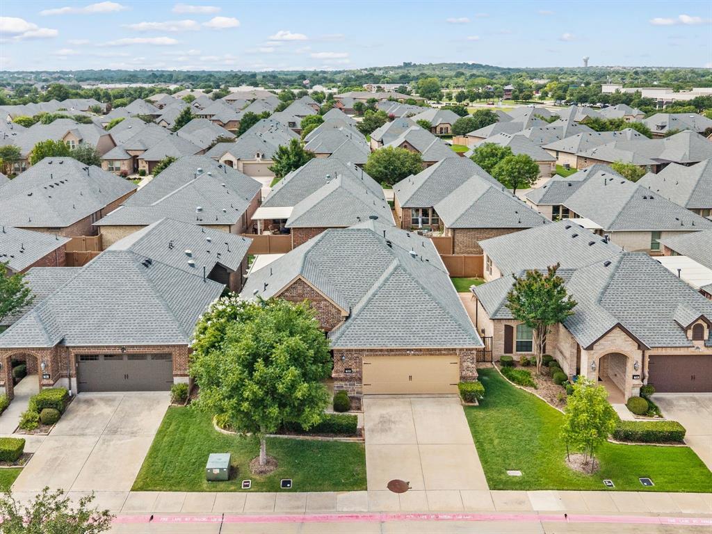 Villas Of Stone Glen Condos - Residential