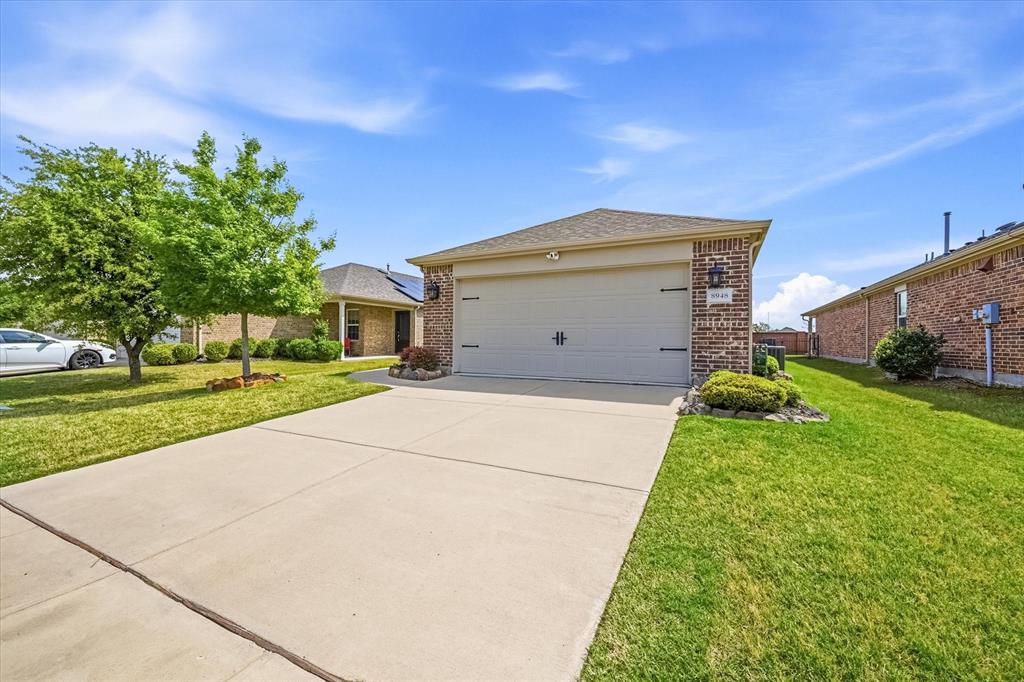 Frisco Lakes By Del Webb Villa - Residential